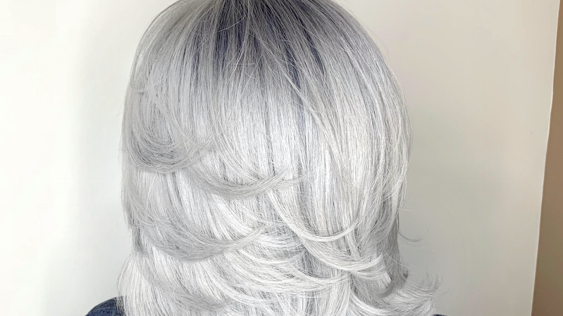 Do Blonde Highlights Help Hide Grey Hairs Naturally